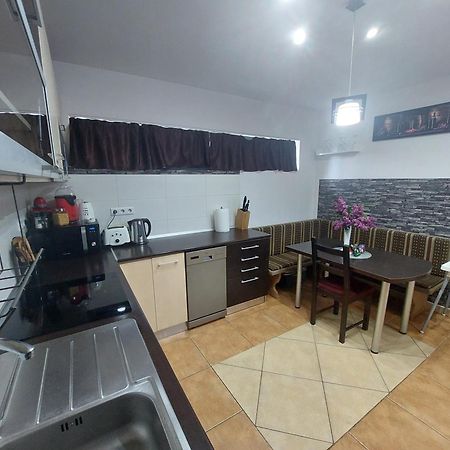 Morrison Apartments ミエルクレア＝チュク エクステリア 写真