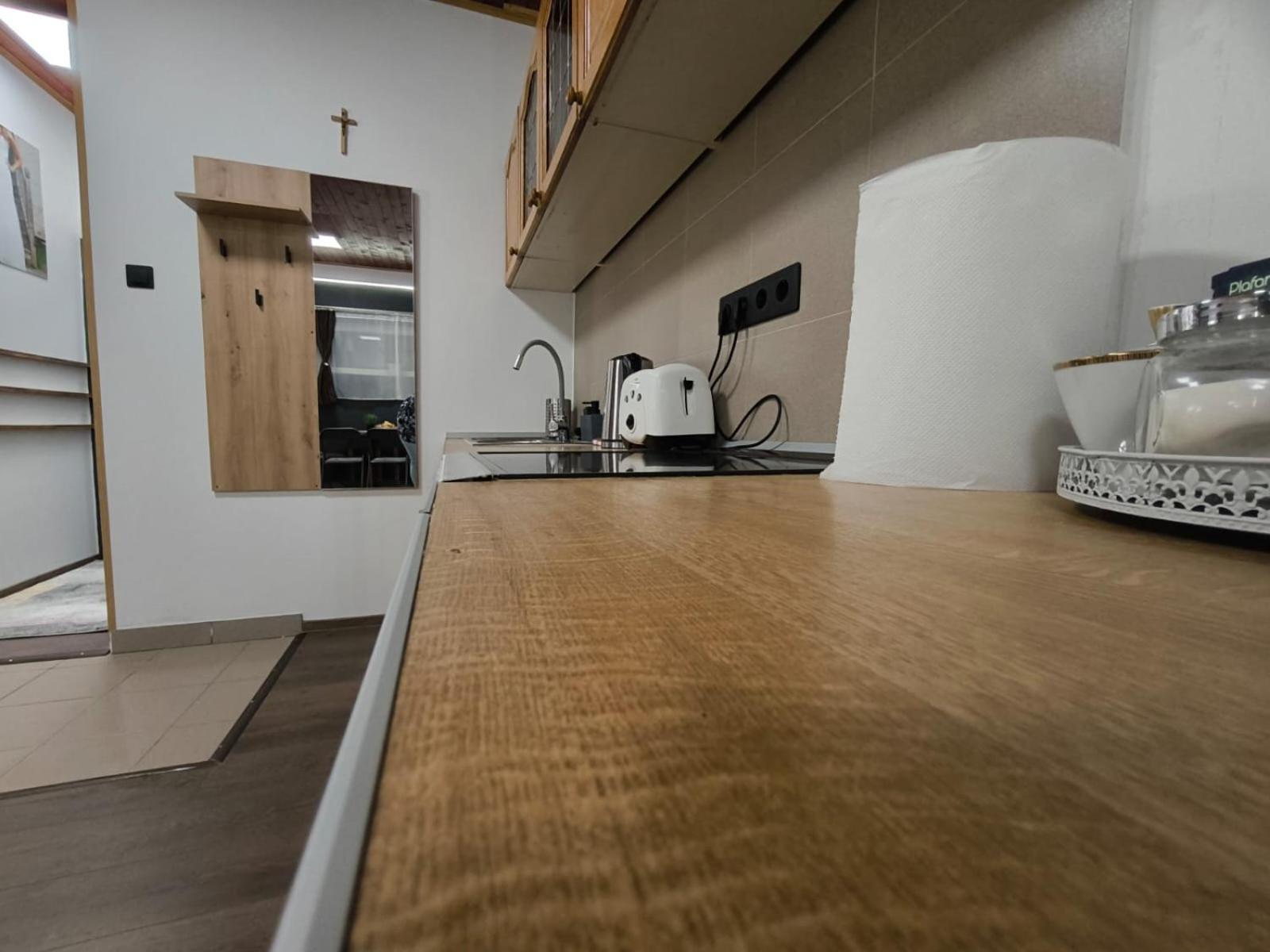 Morrison Apartments ミエルクレア＝チュク エクステリア 写真