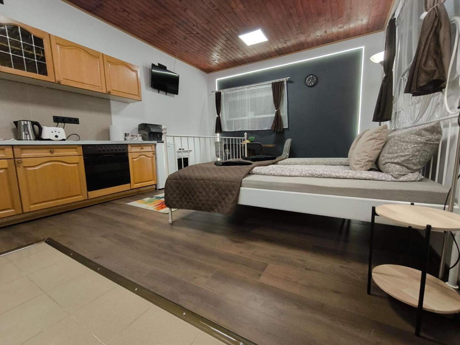 Morrison Apartments ミエルクレア＝チュク エクステリア 写真